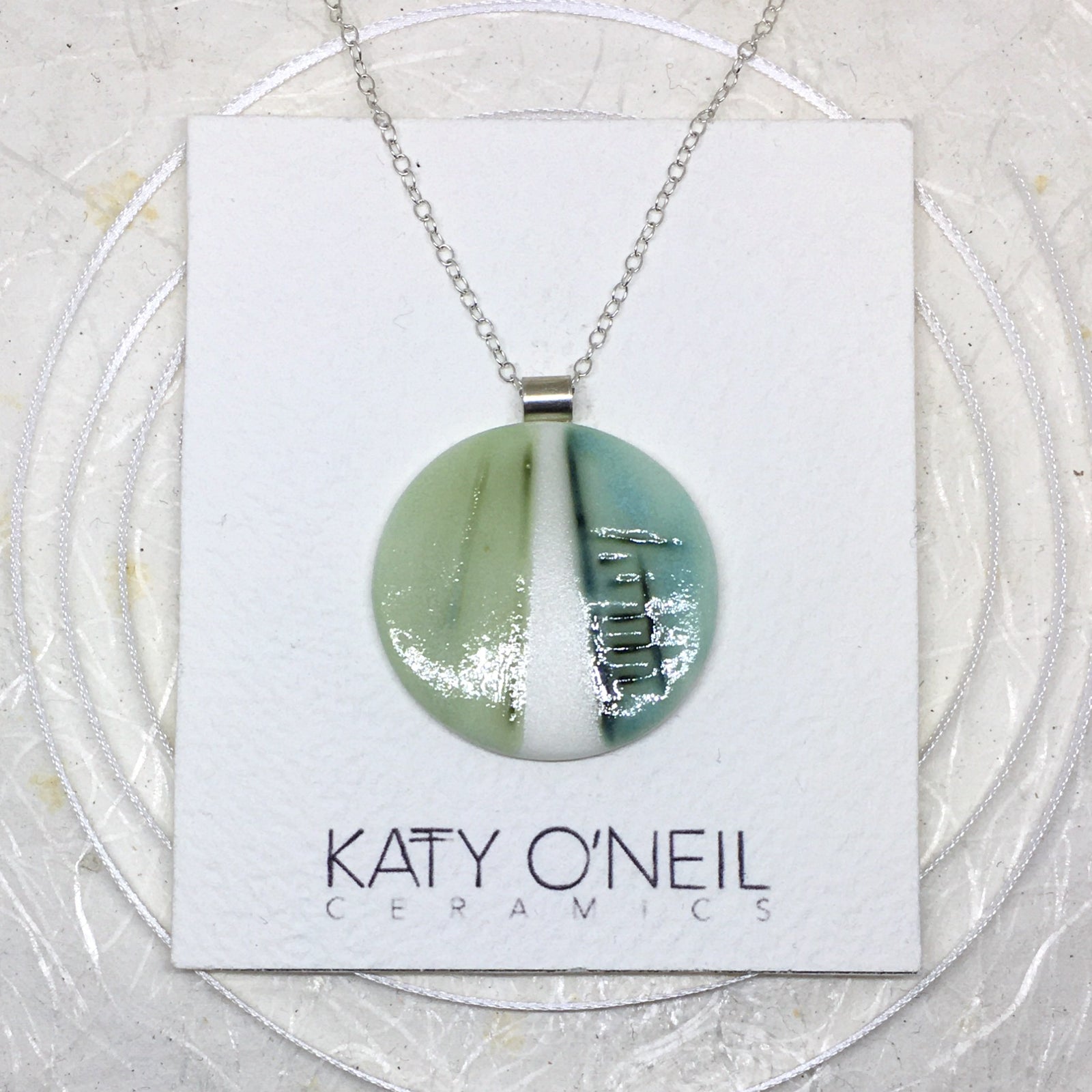 Medium Pendant 3