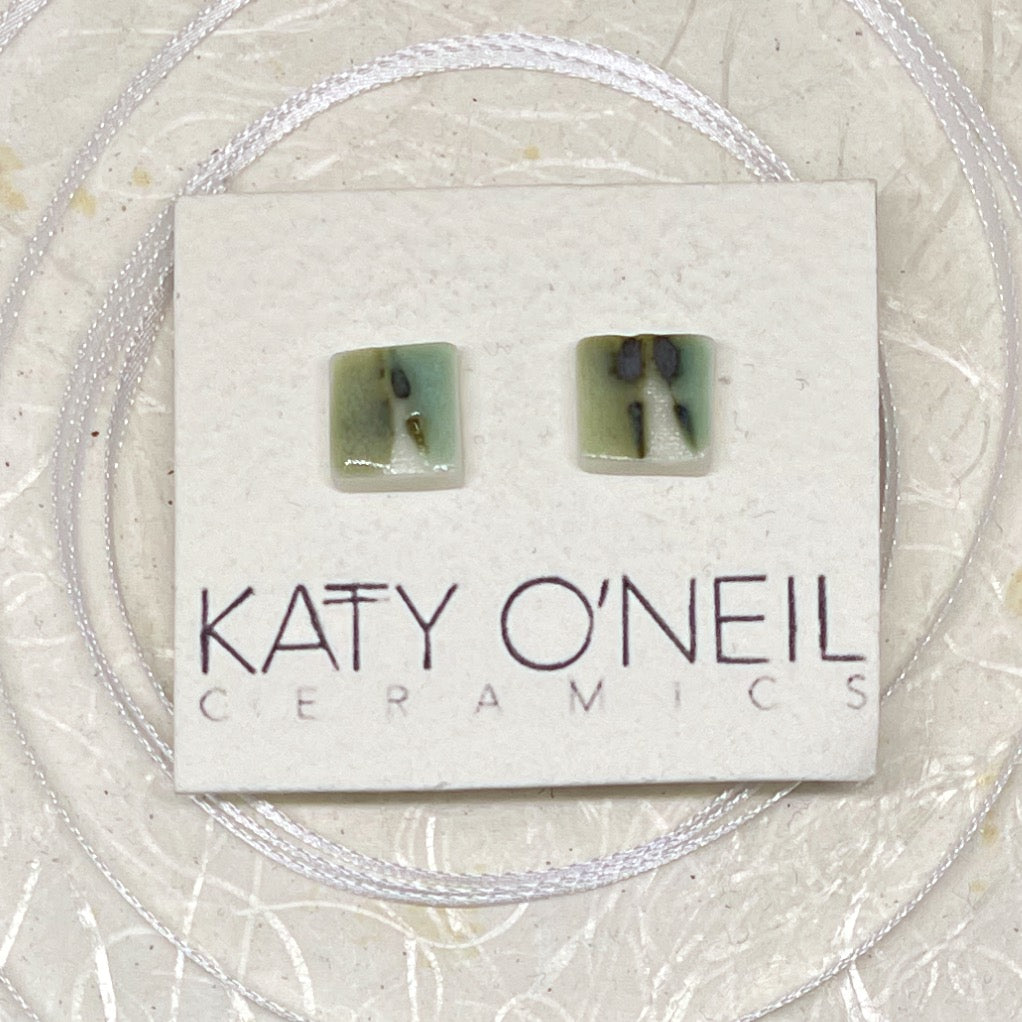 Small Square Earring 18