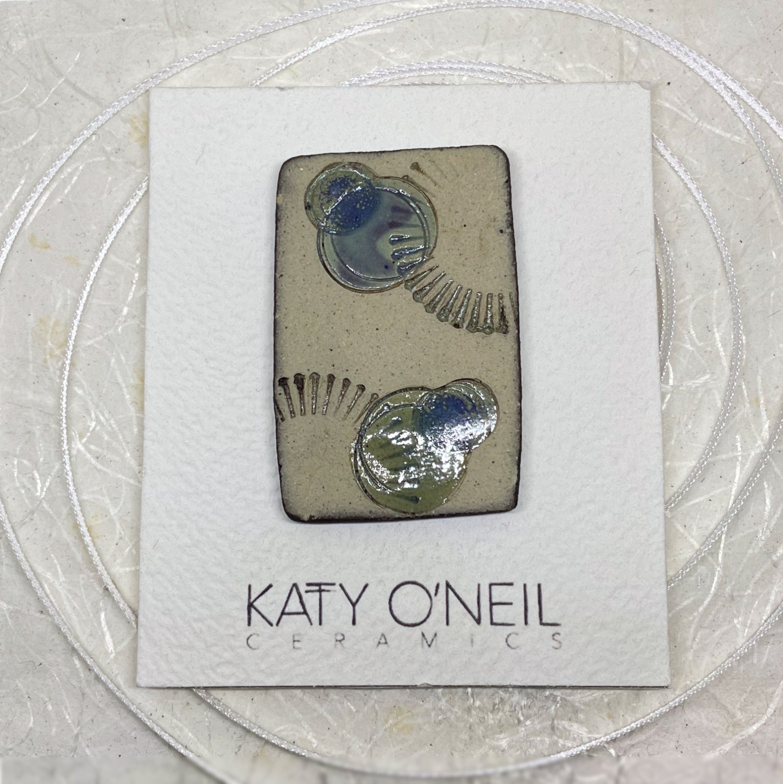 Brooch 27