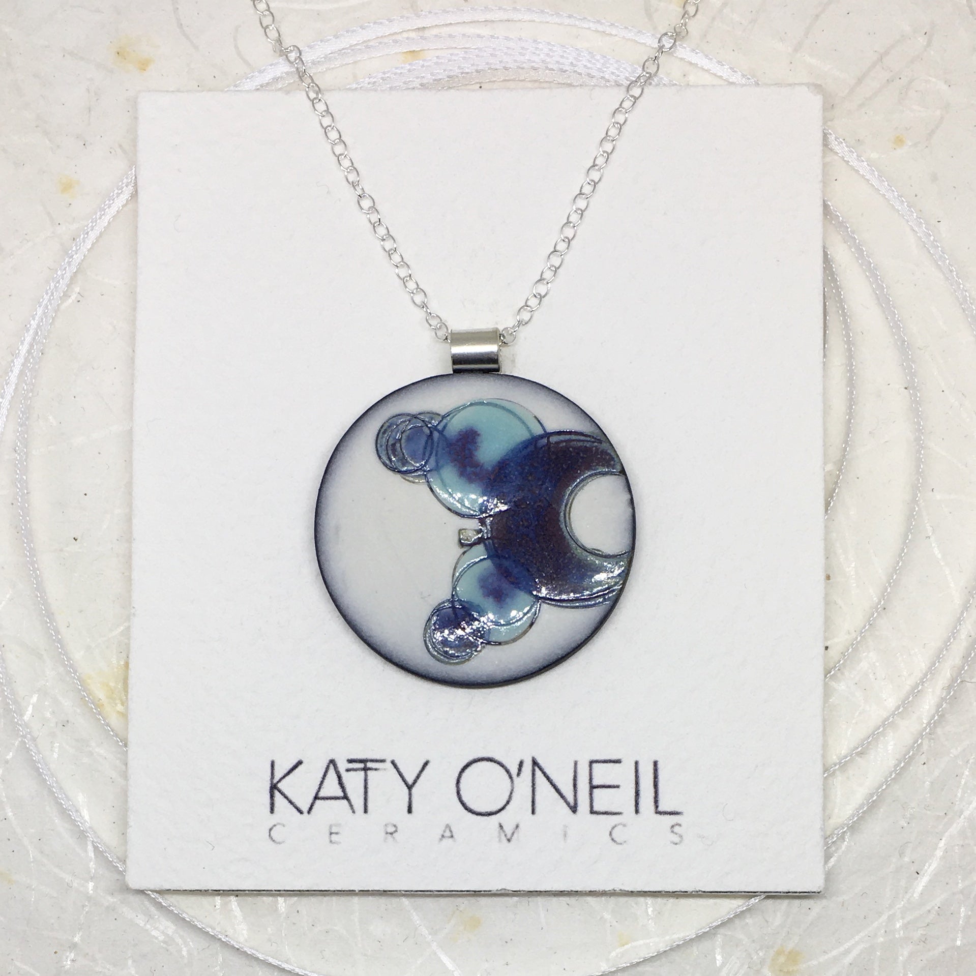Medium Pendant 2