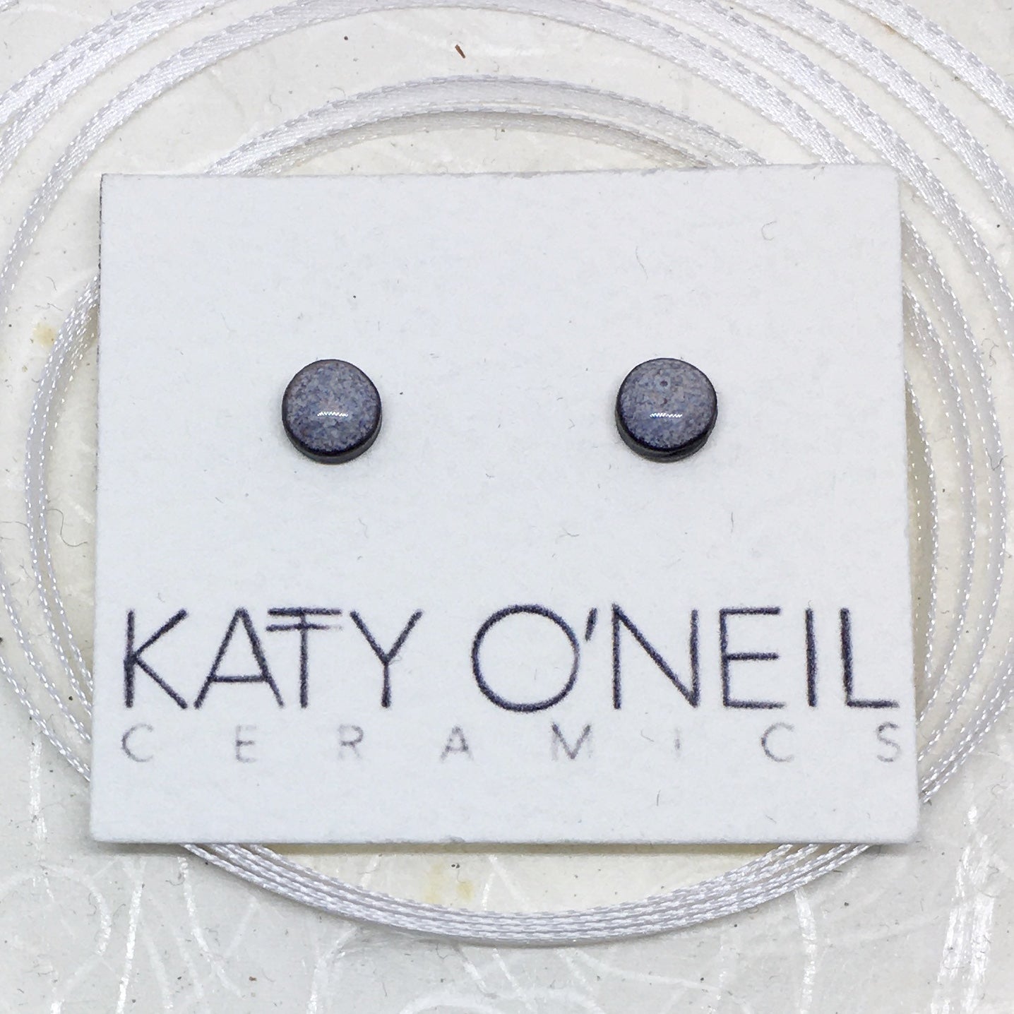 Tiny Round Earrings 49