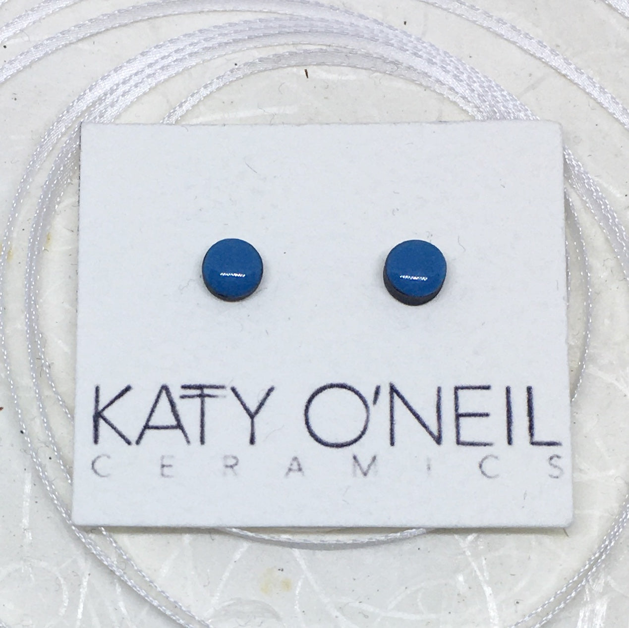 Tiny Round Earrings 25