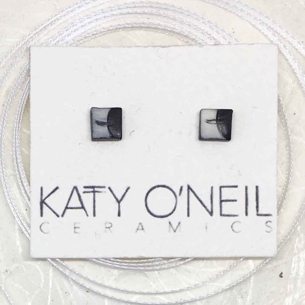 Tiny Square Earrings 17