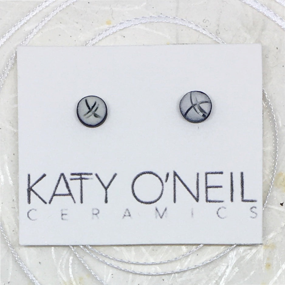 Tiny Round Earrings 36