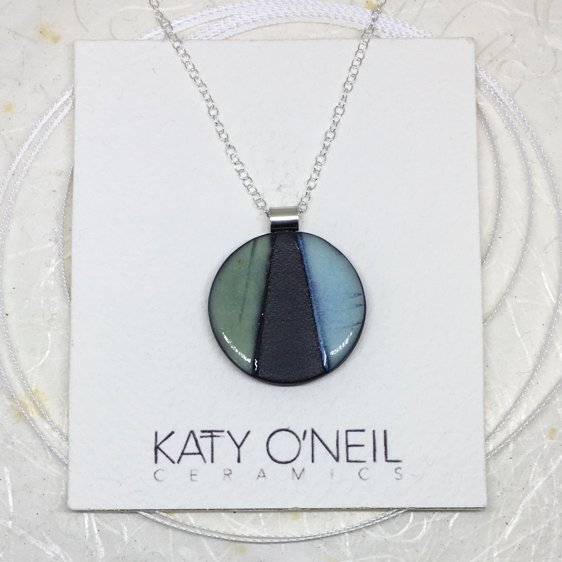 Small Pendant 20