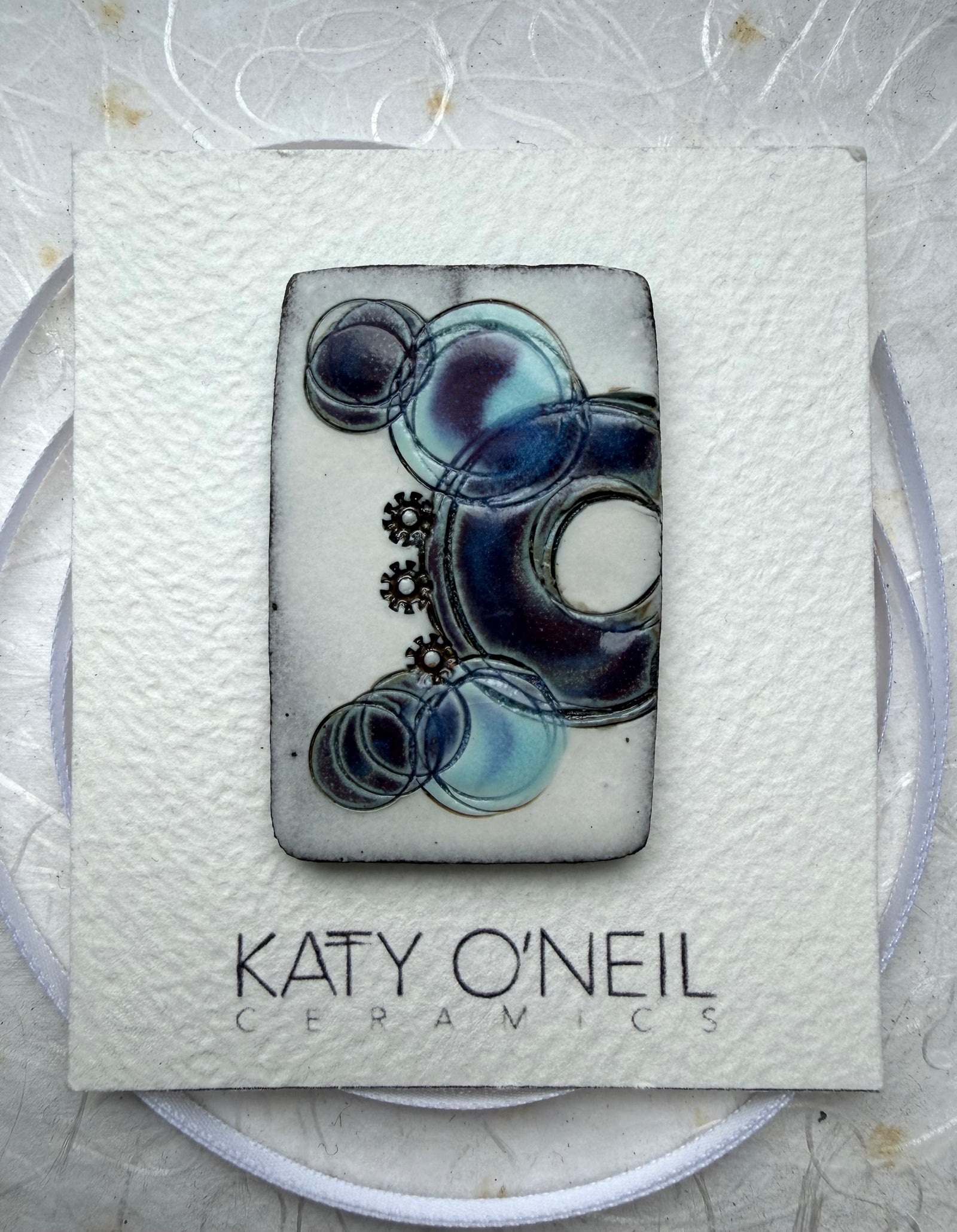 Brooch 10