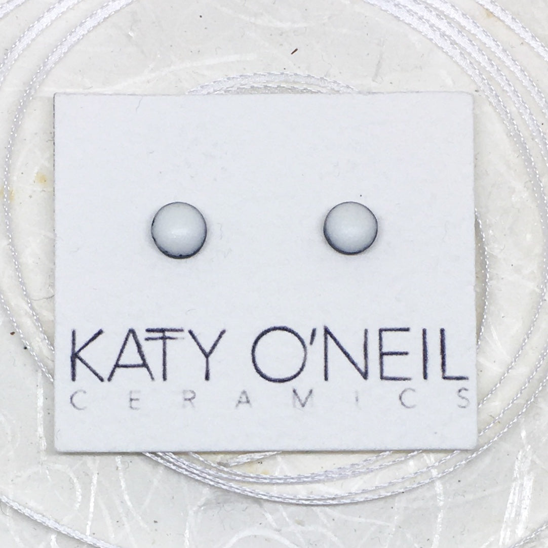 Tiny Round Earrings 14