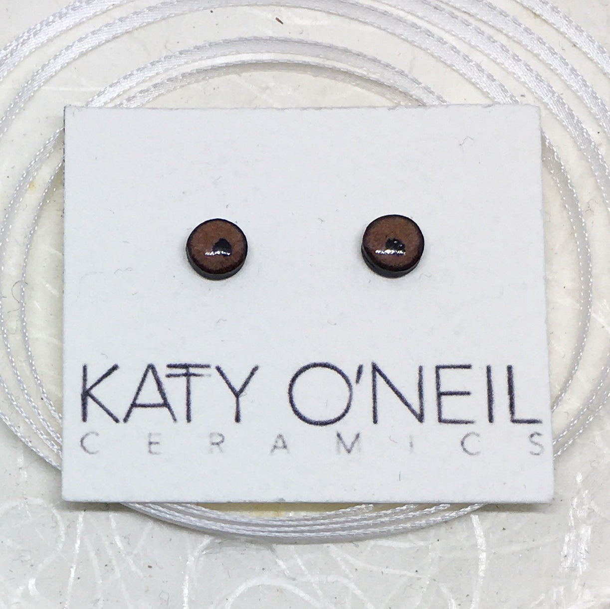 Tiny Round Earrings 42