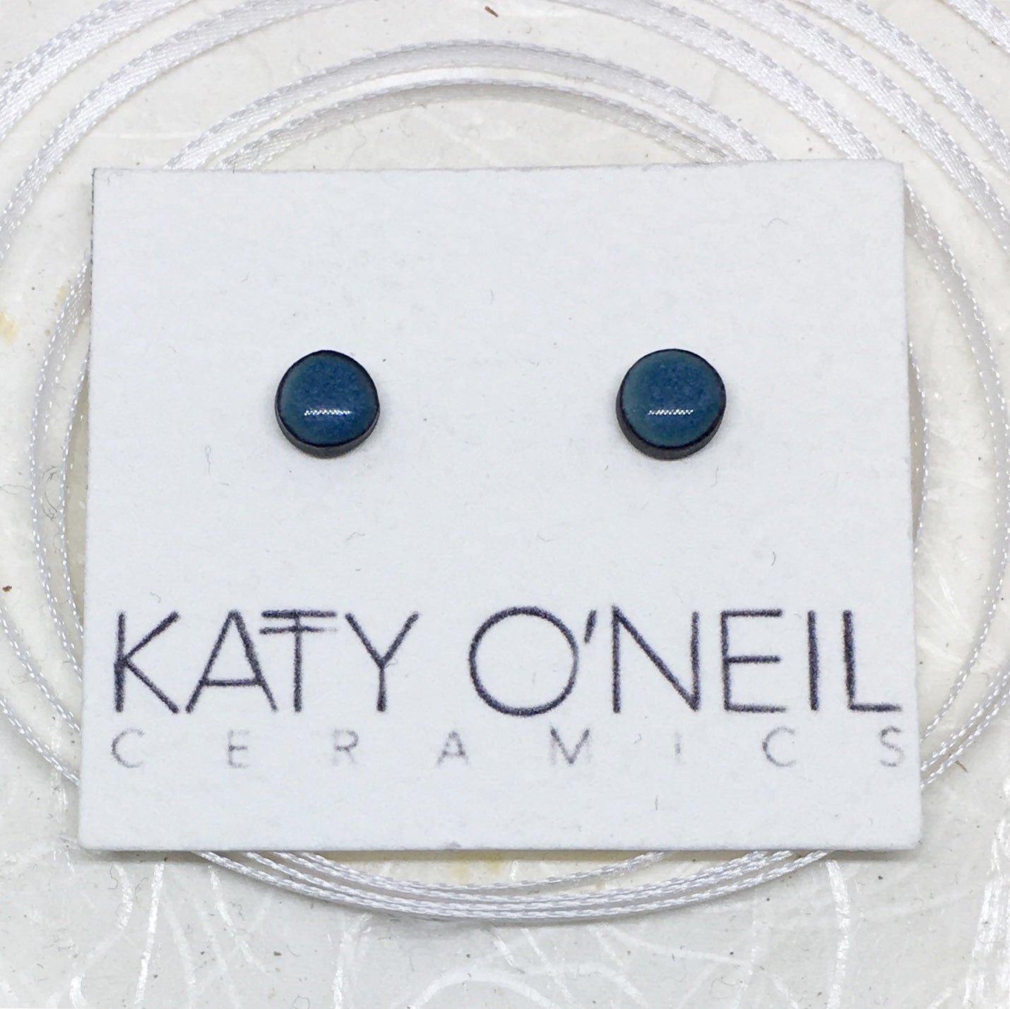 Tiny Round Earrings 7