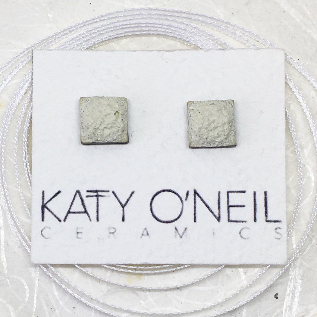 Small Square Earring 37