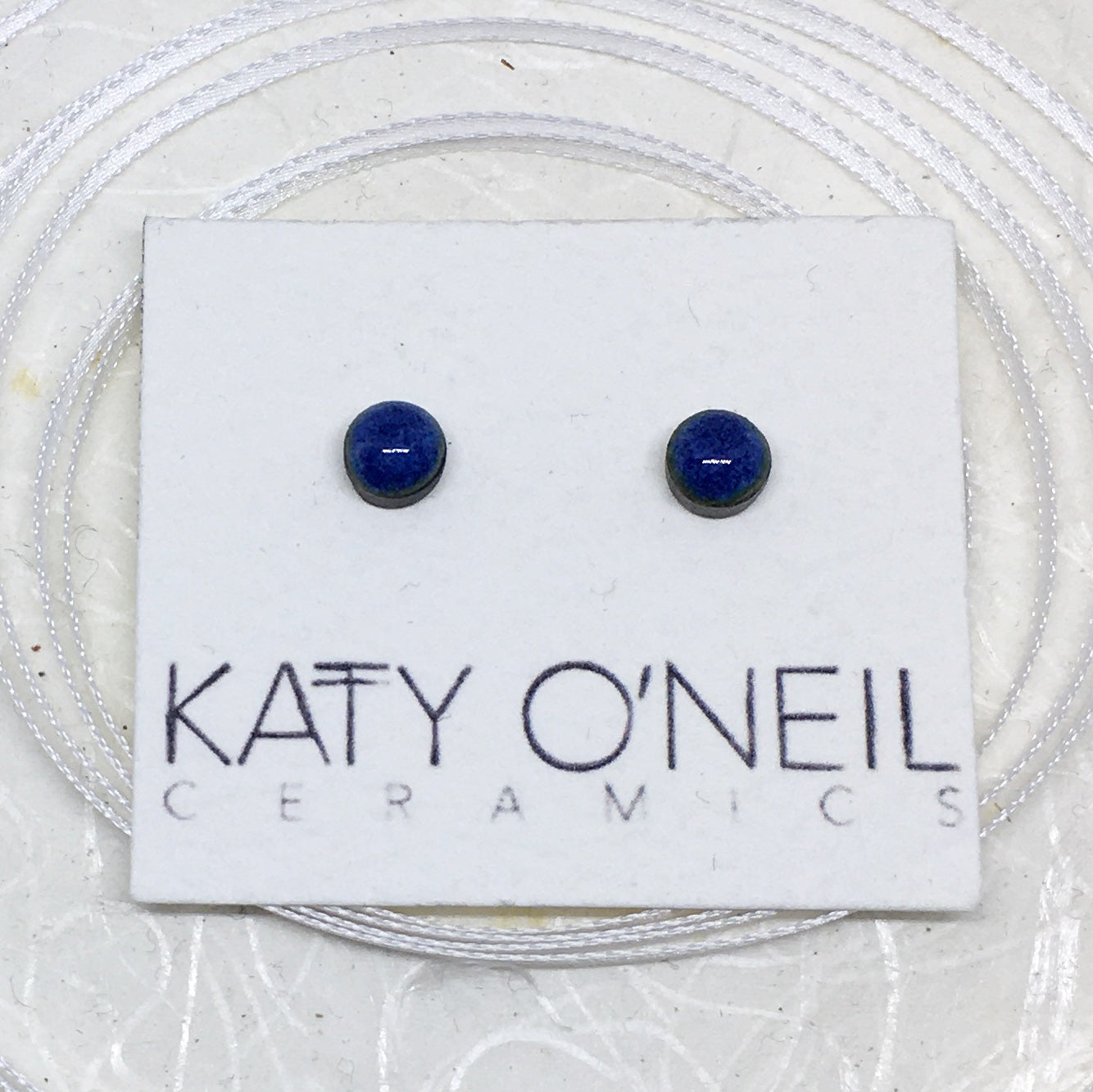 Tiny Round Earrings 44
