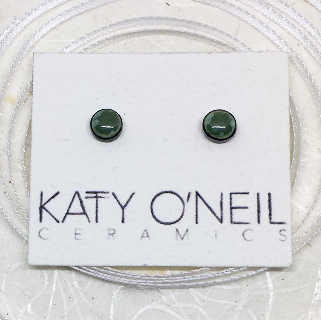 Tiny Round Earrings 8