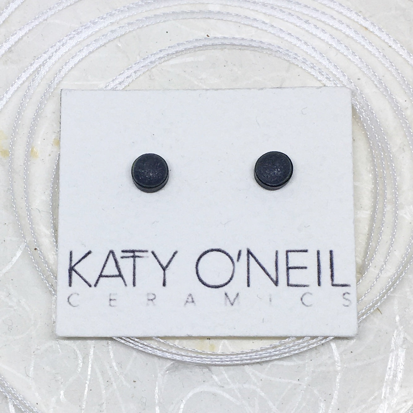 Tiny Round Earrings 46