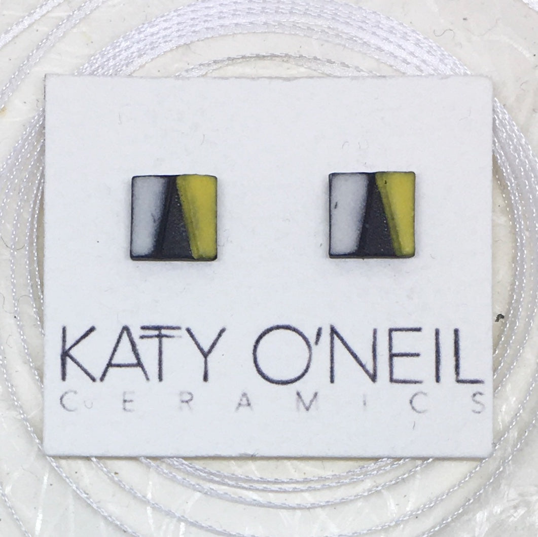 Small Square Earring 11