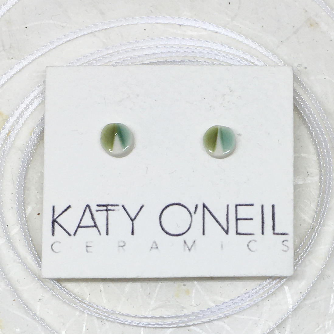 Tiny Round Earrings 31