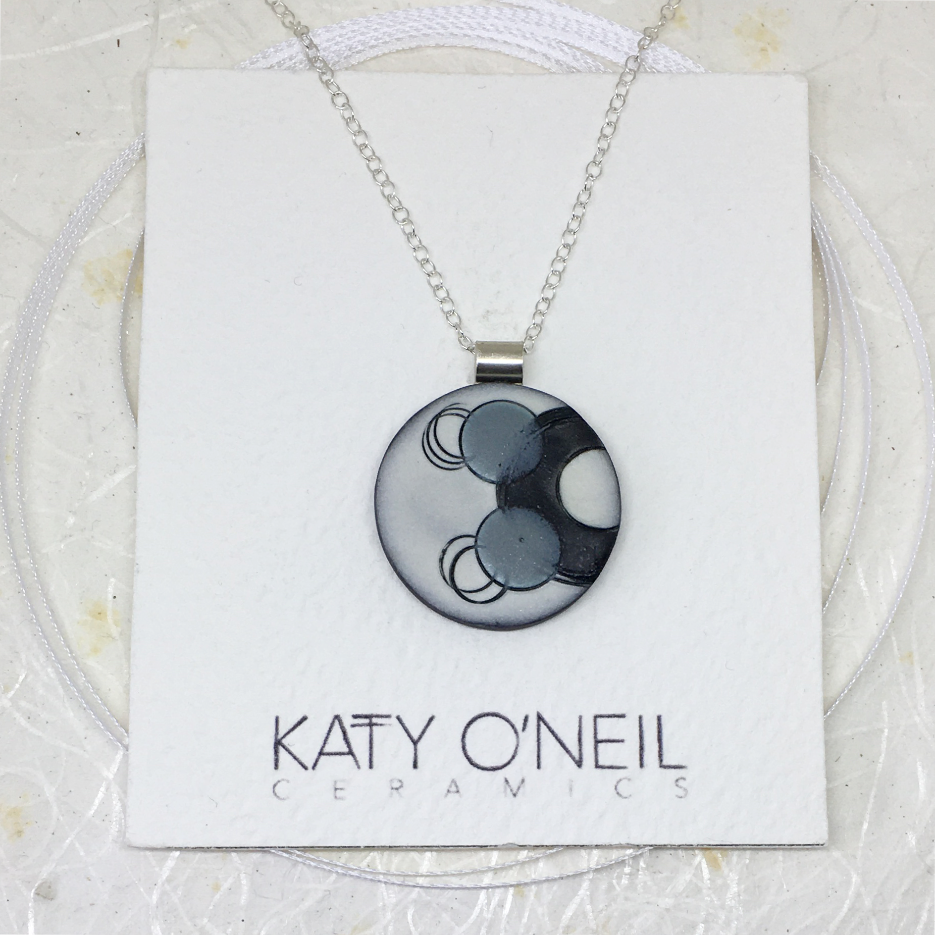Small Pendant 49