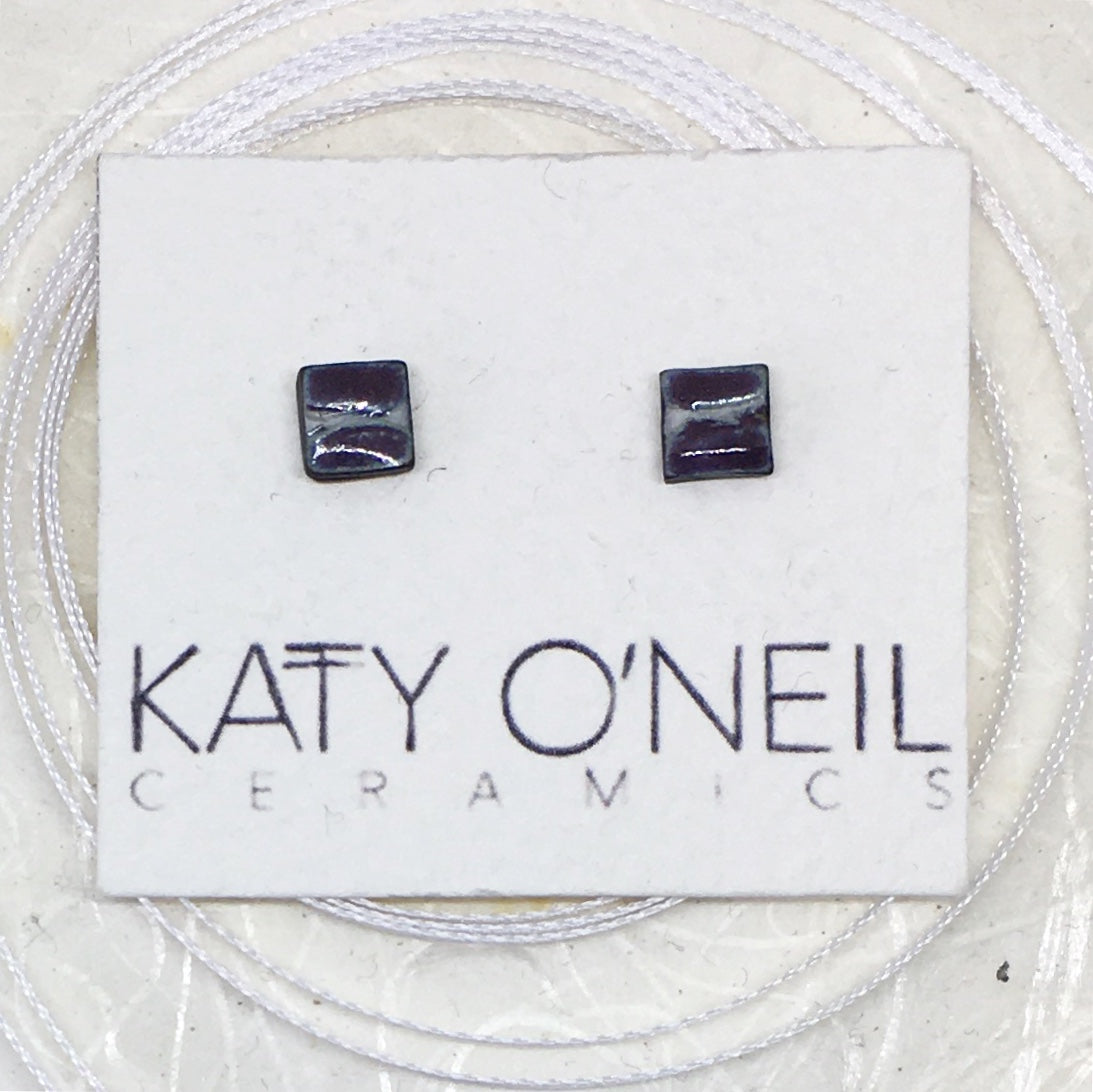 Tiny Square Earrings 24