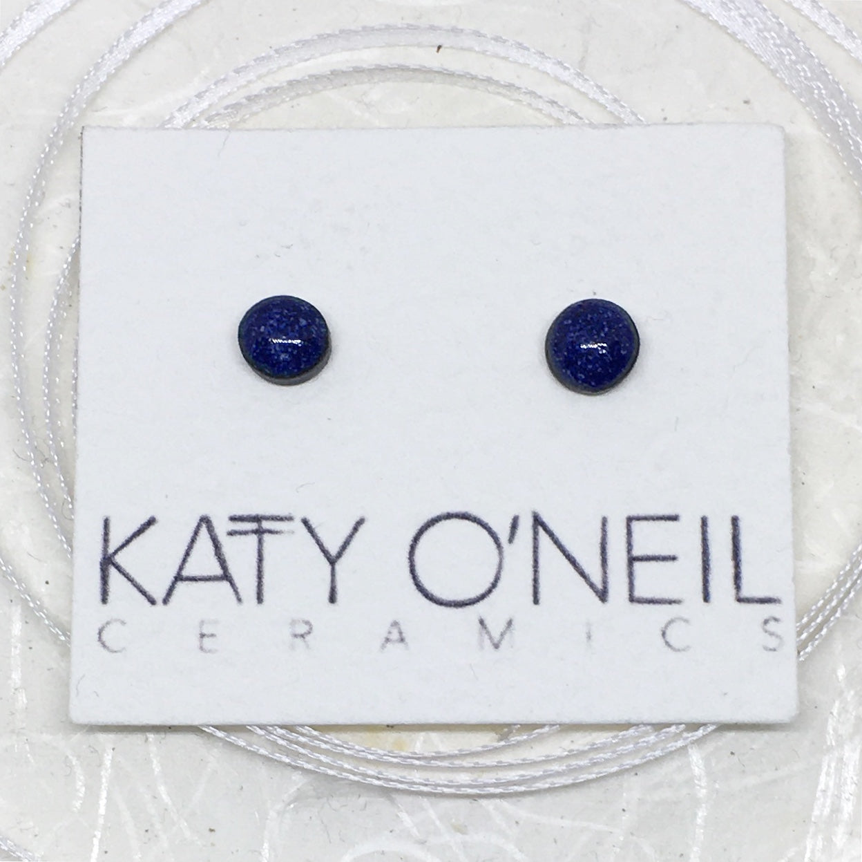 Tiny Round Earrings 17