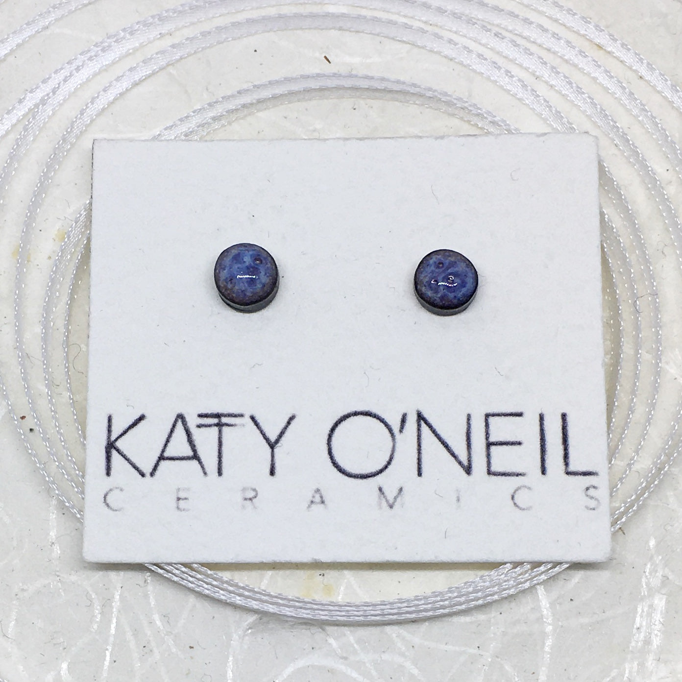 Tiny Round Earrings 47