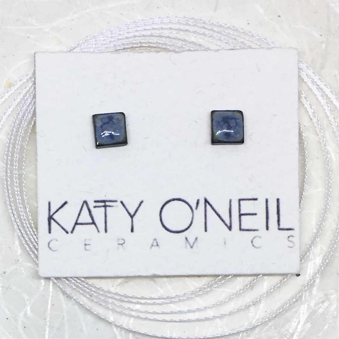 Tiny Square Earrings 50