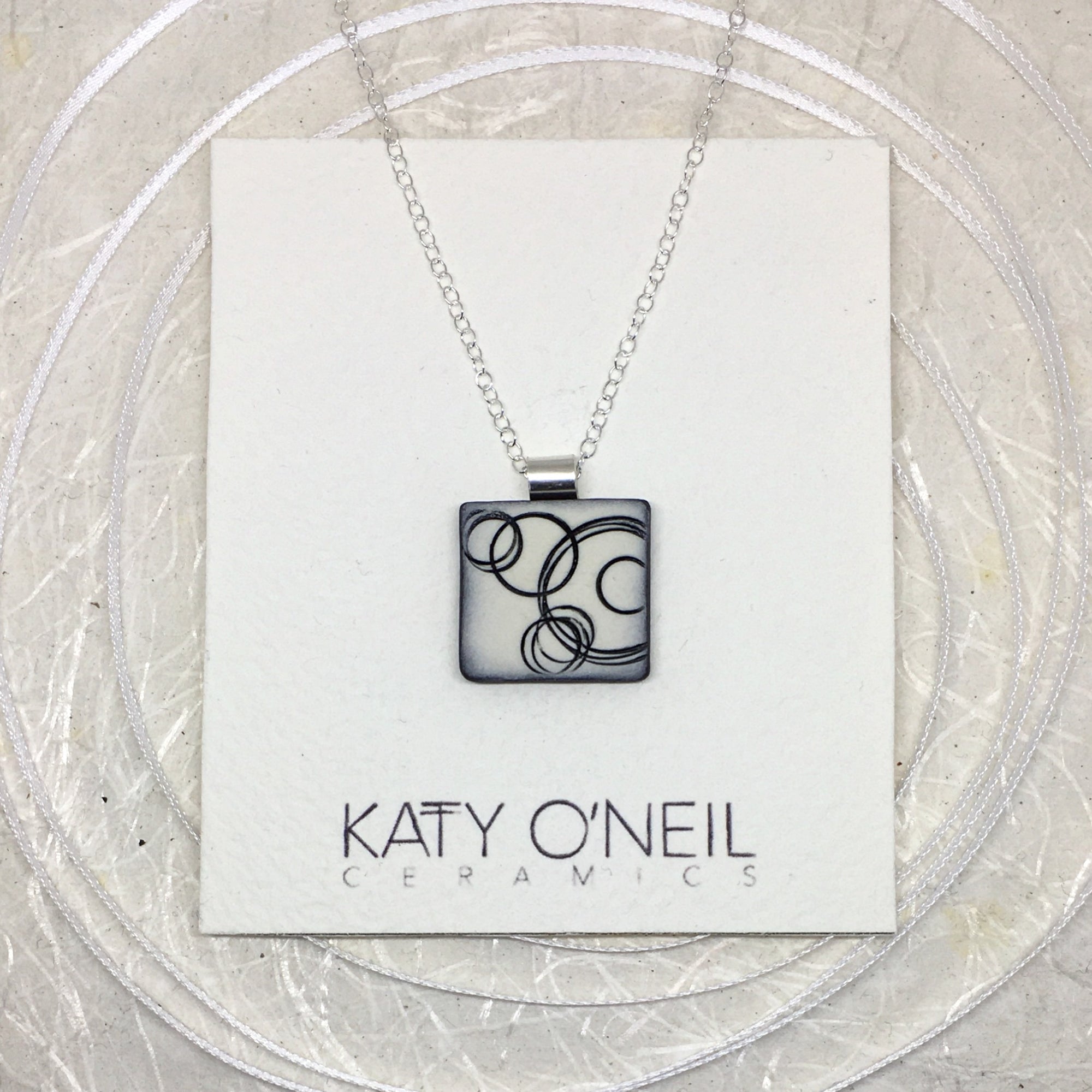 Small Pendant 37