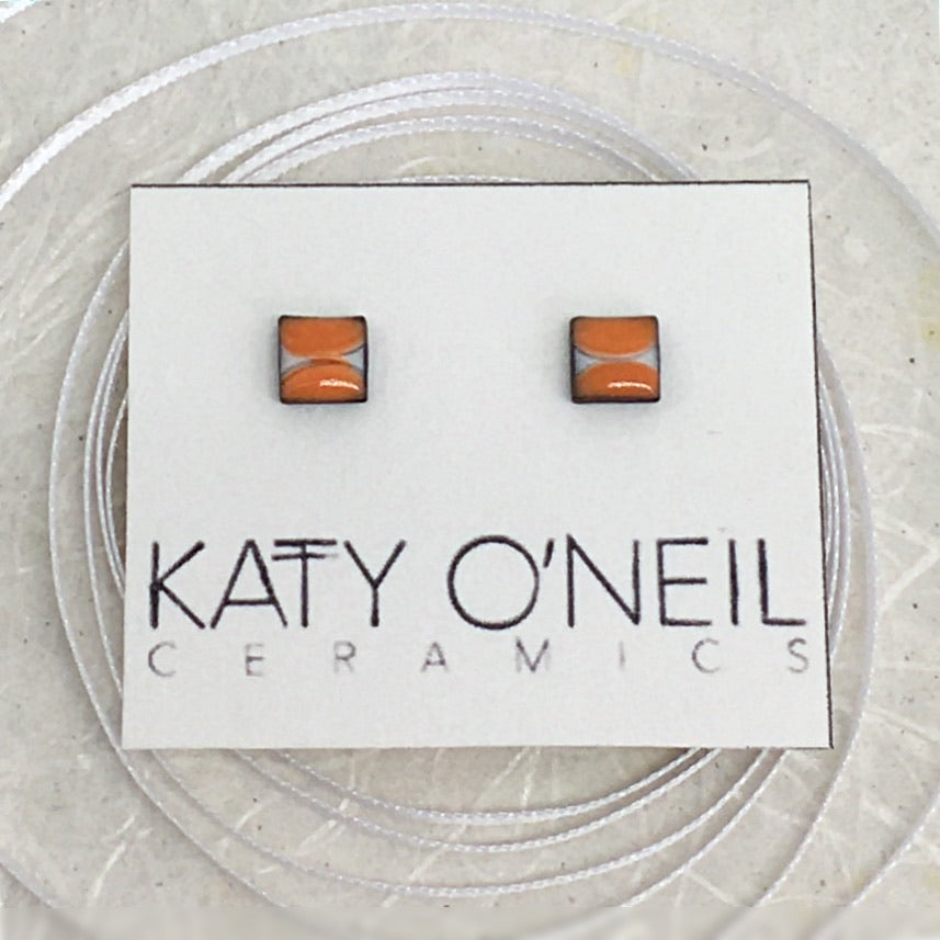 Tiny Square Earrings 22