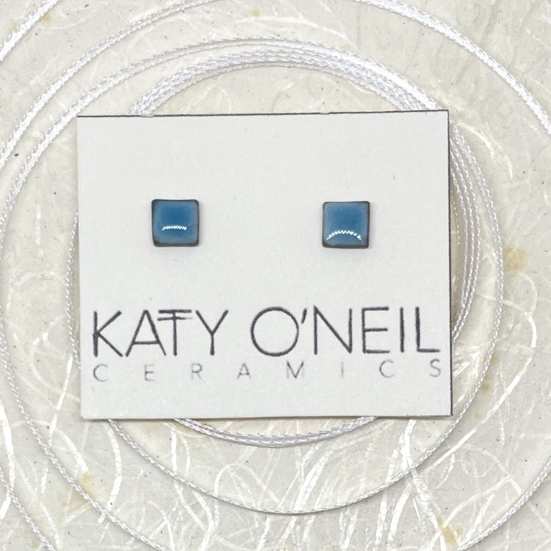 Tiny Square Earrings 38
