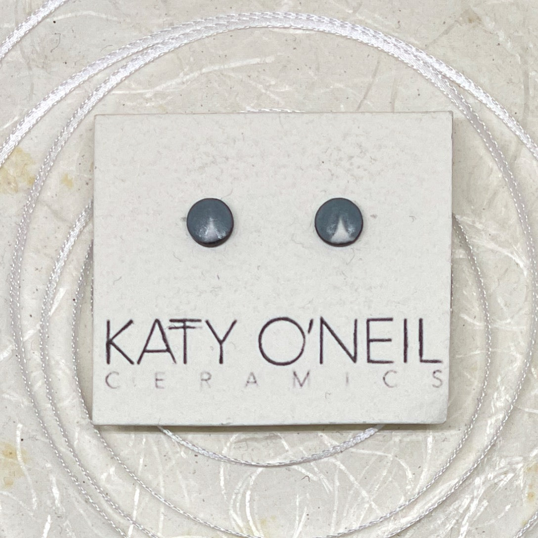 Tiny Round Earrings 19