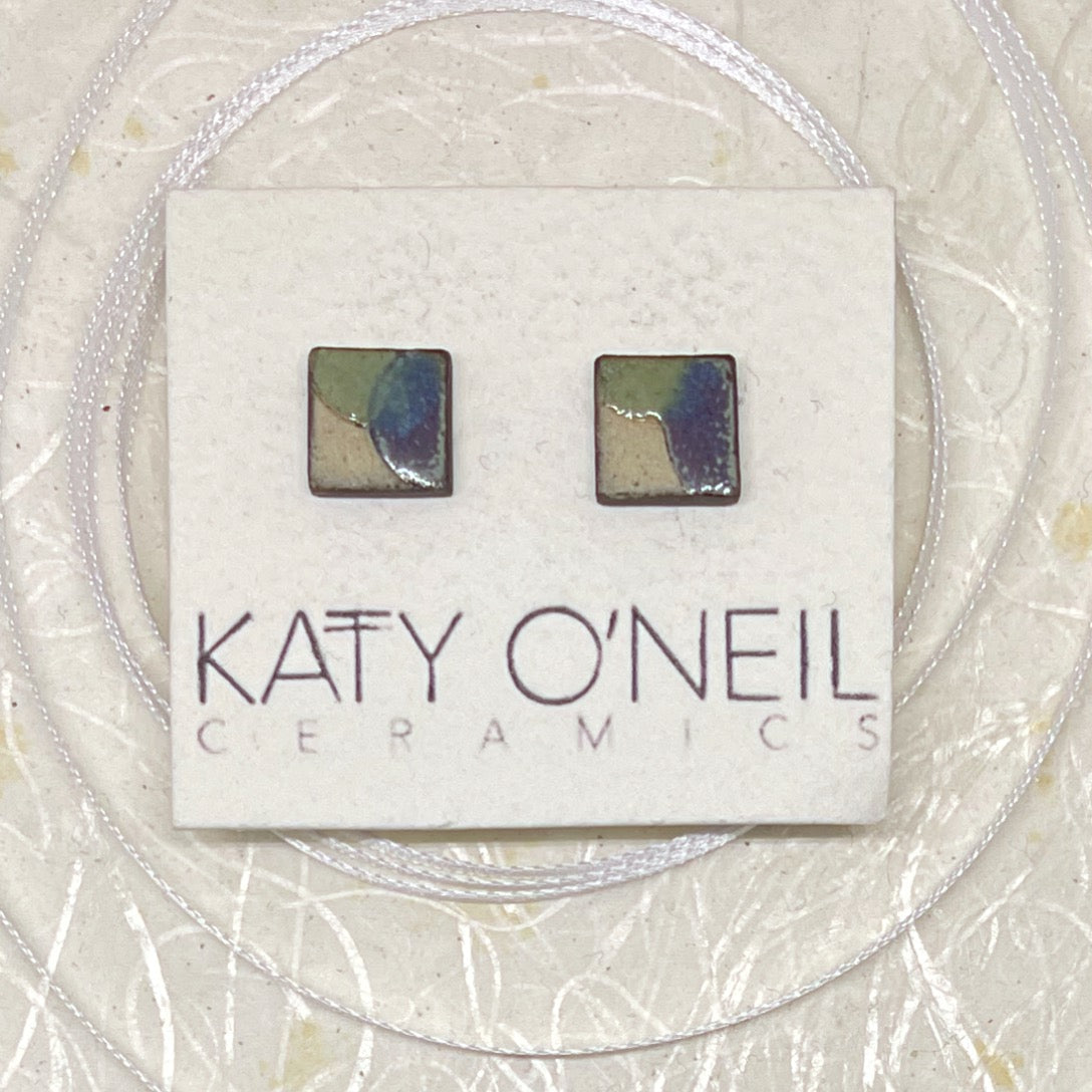 Small Square Earring 15