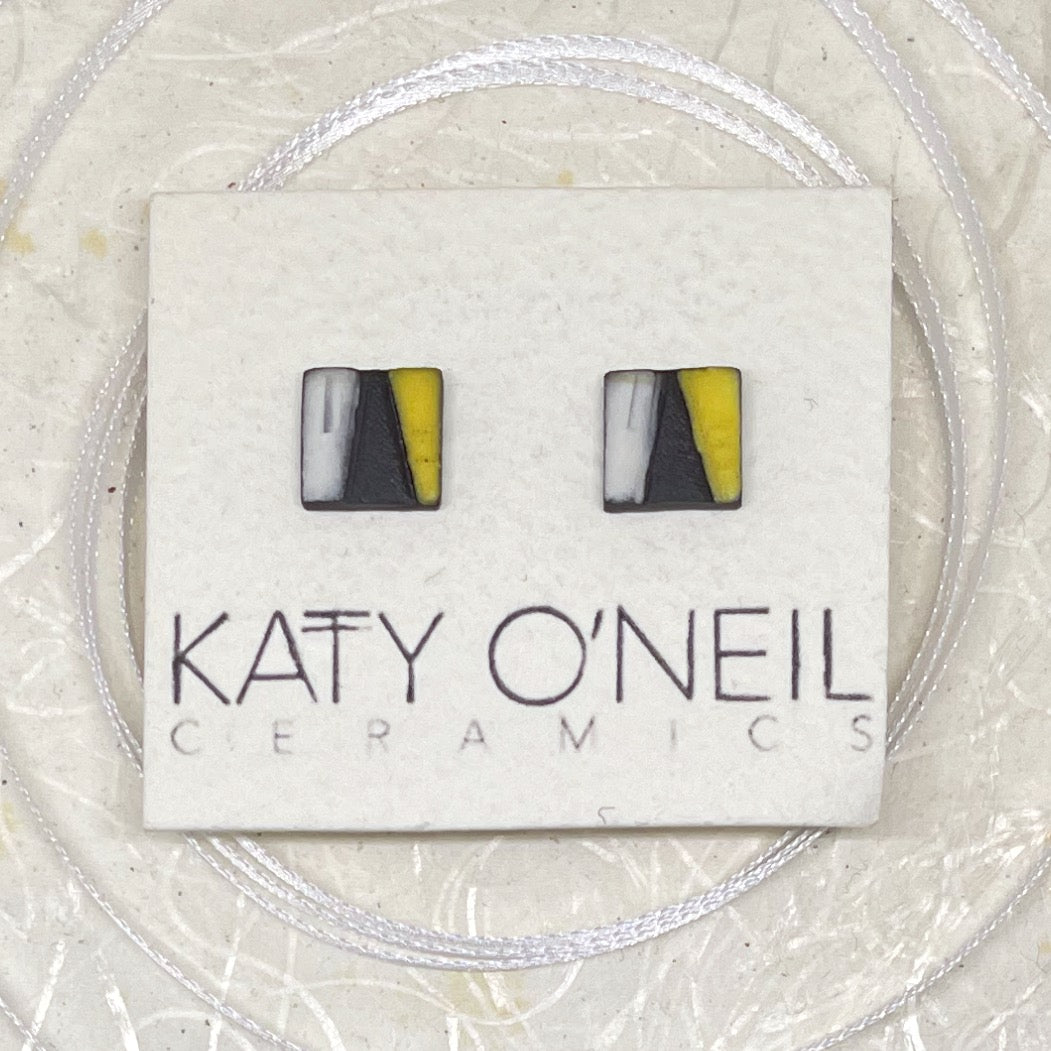 Small Square Earring 11